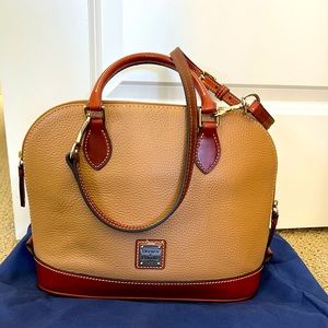 Dooney&Bourke bag with beautiful leather
